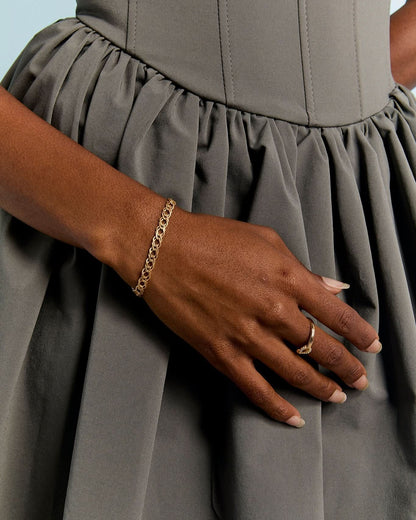 Stylist Bold Women Silver Bracelet - Chain Bracelet