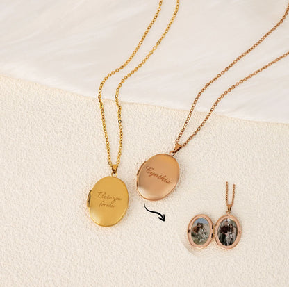 The Oval Locket Necklace detail image 3