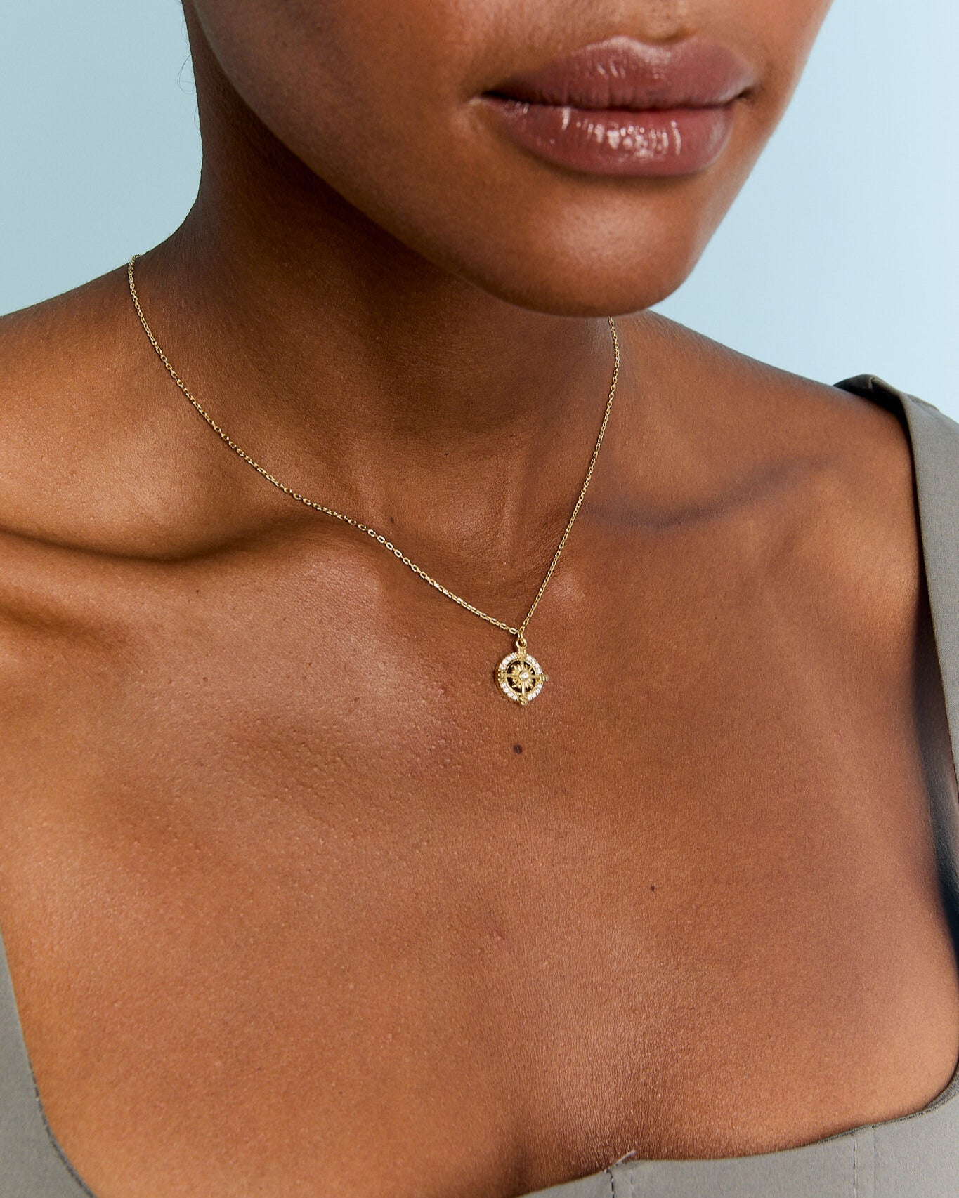 Minimalist Compass Necklace Travel Gift - Travel Jewelry