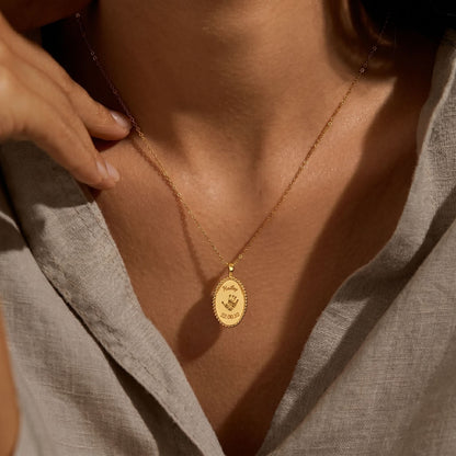 JWH personalized necklace gift