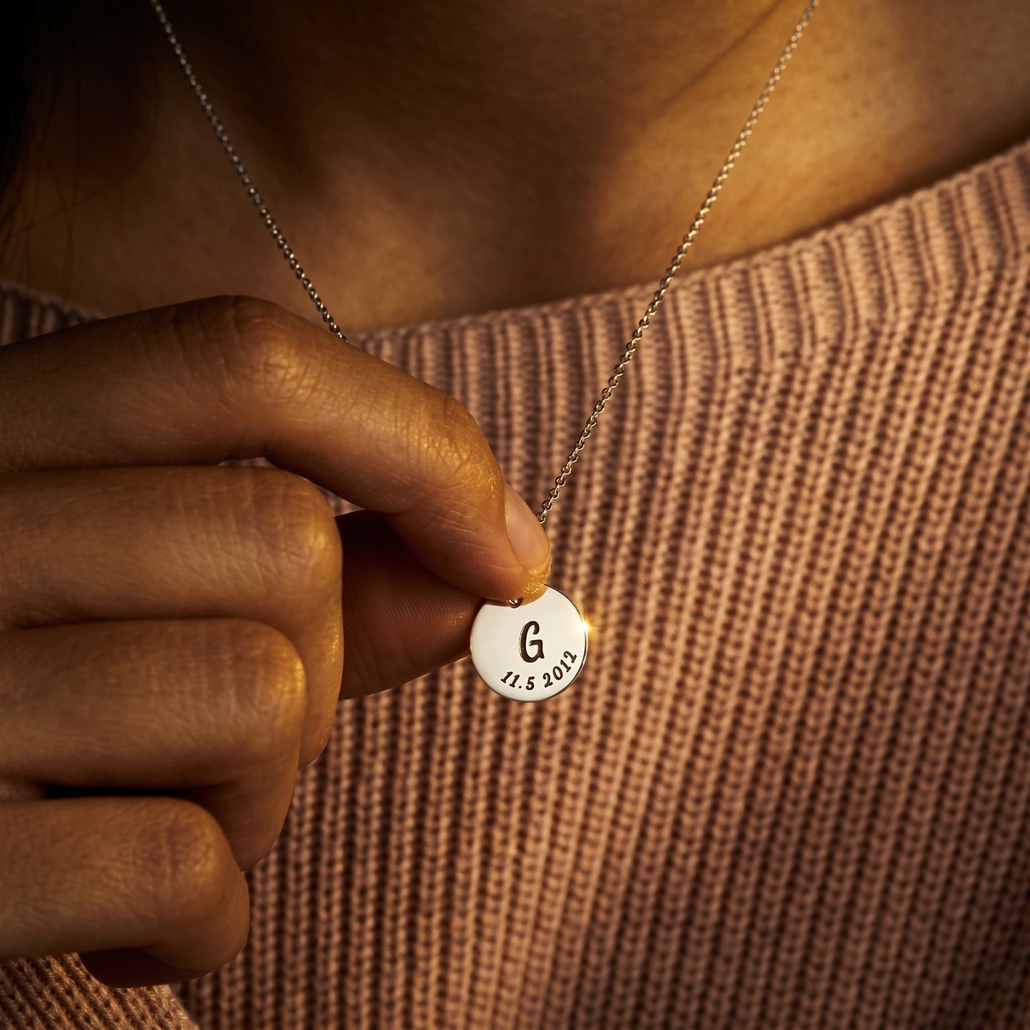 JWH personalized necklace gift