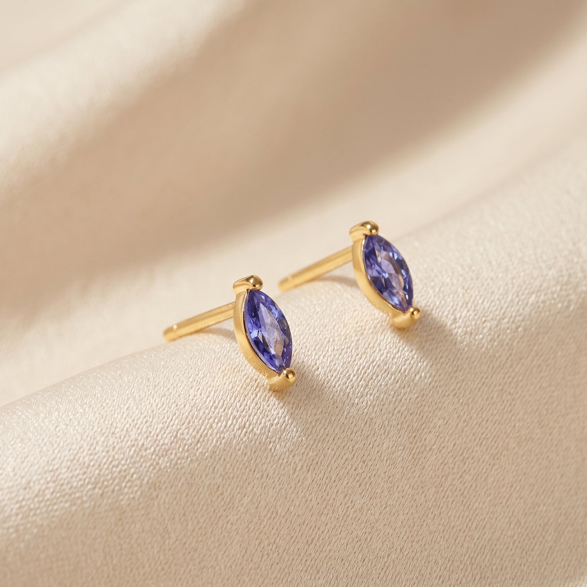 JWH personalized birthstone jewelry