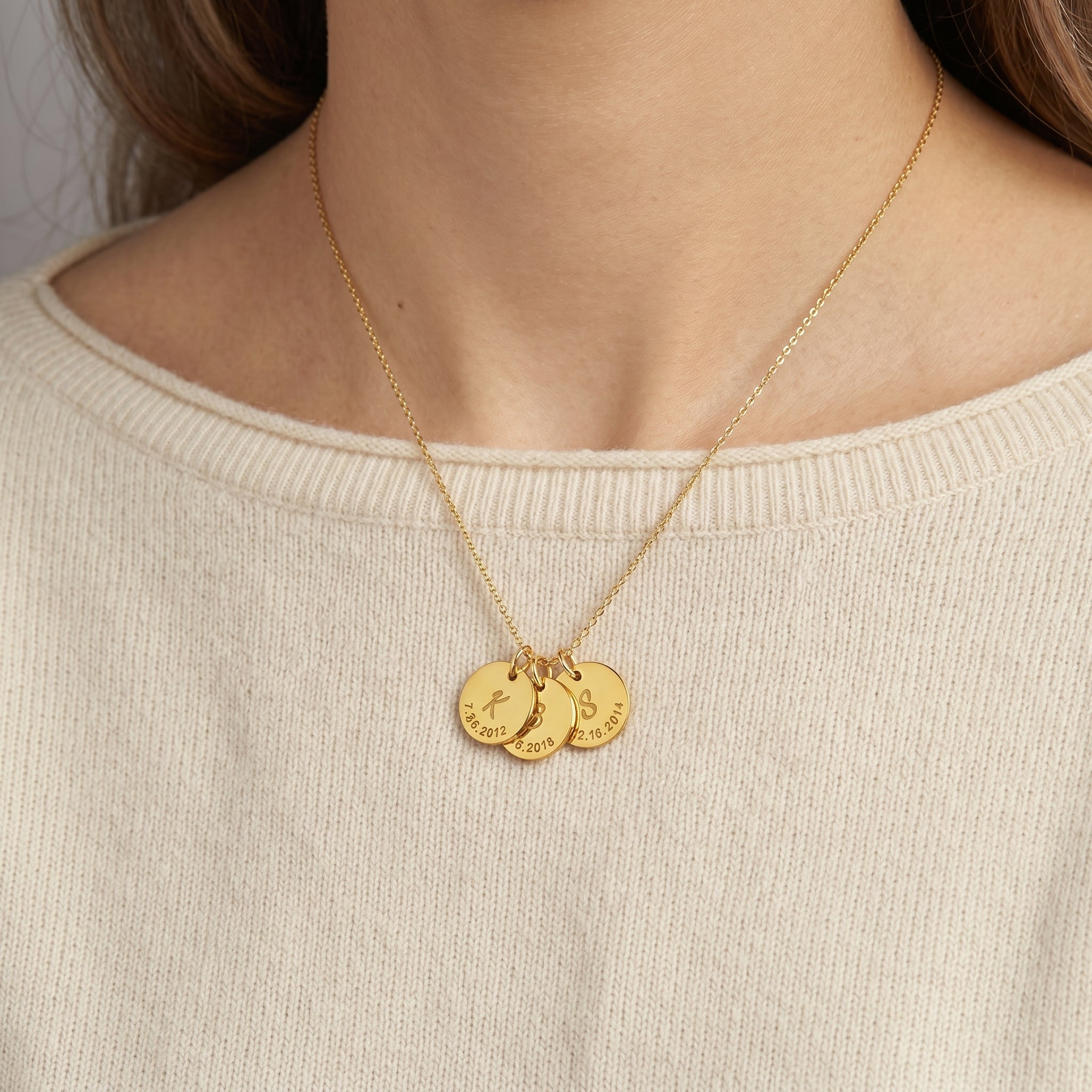 JWH personalized necklace gift