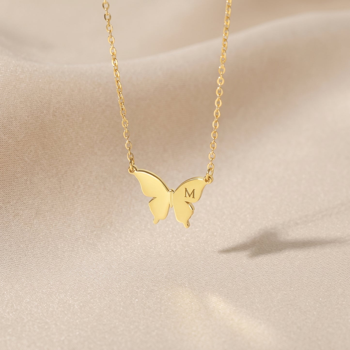 JWH personalized necklace gift