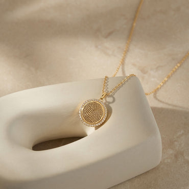JWH personalized necklace gift