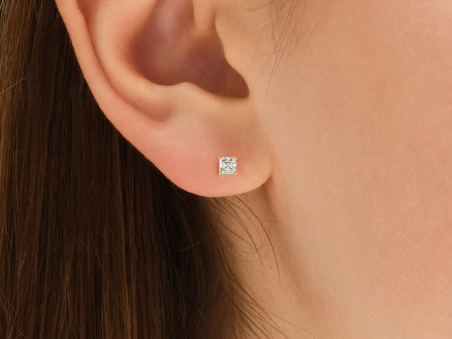 Asscher Cut Stud Earrings (0.50 ct tw)