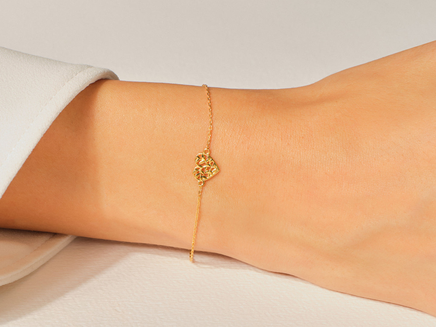 Heart Shaped Leaf Bracelet