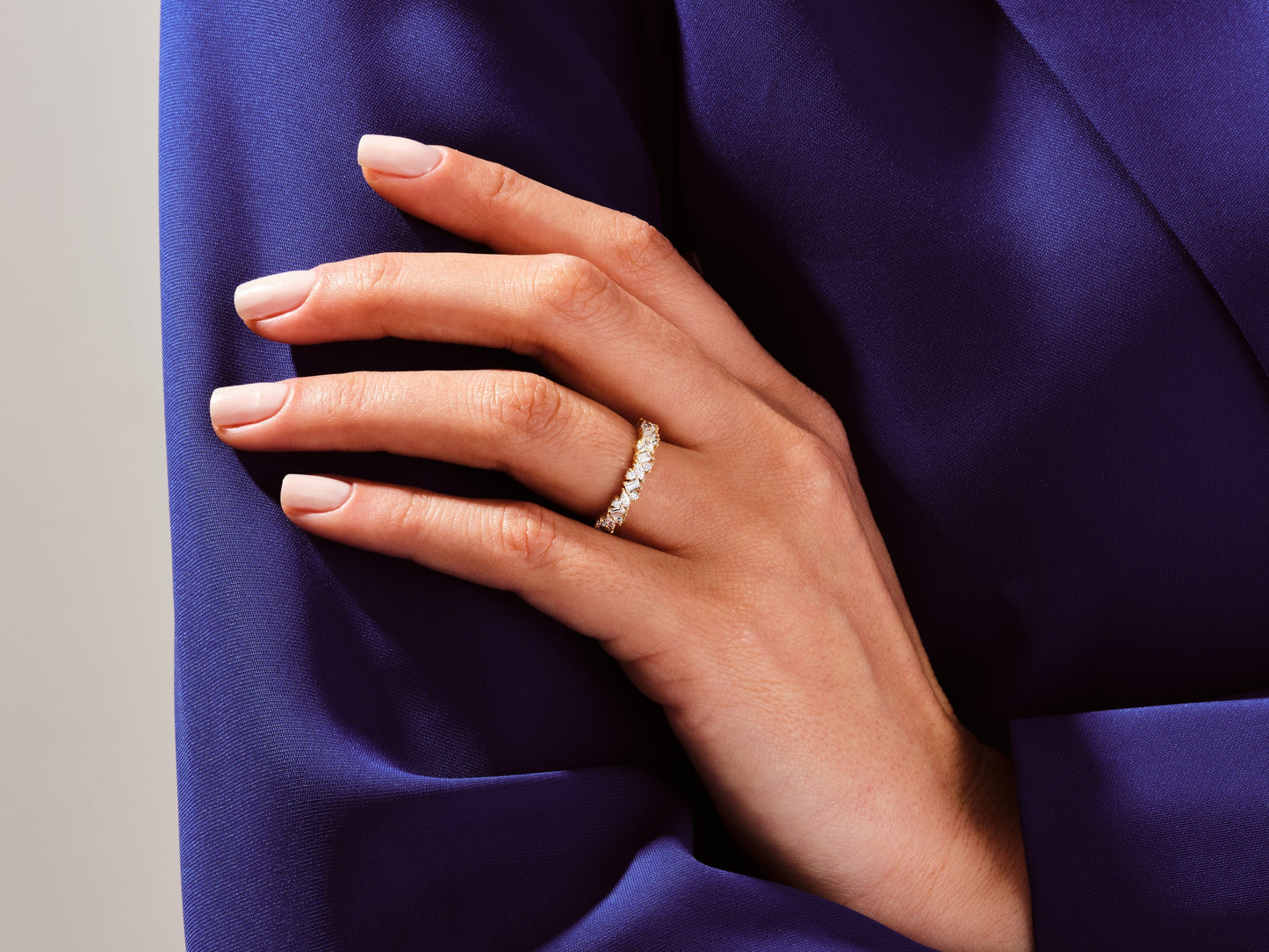 Multi-Cut Cluster Wedding Band