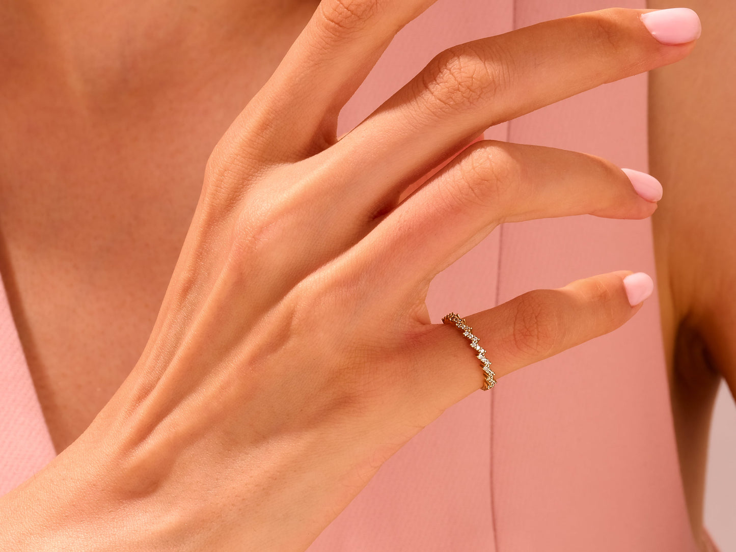 Wavy Round Ring