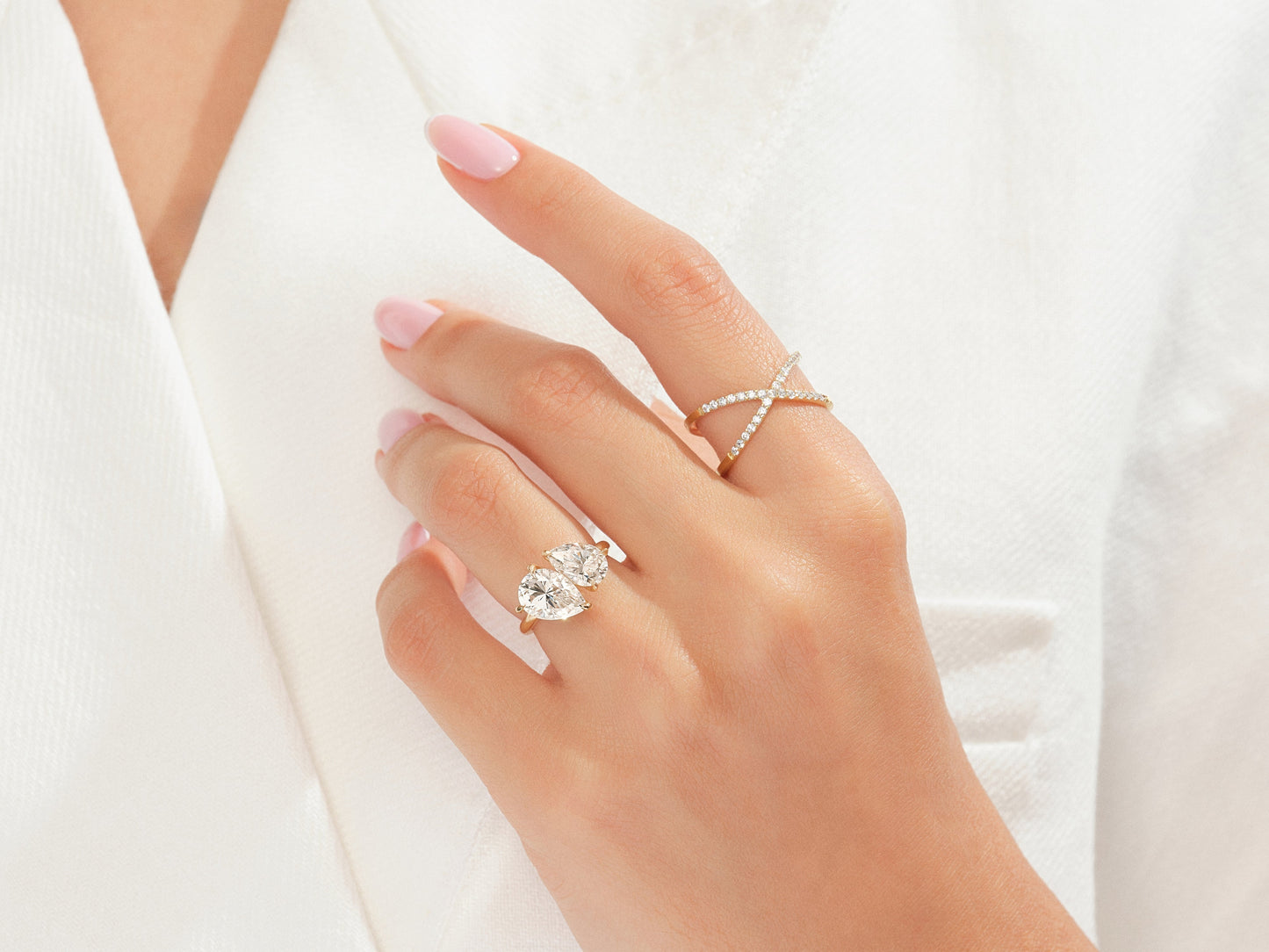 Pear and Pear Toi Et Moi Promise Ring