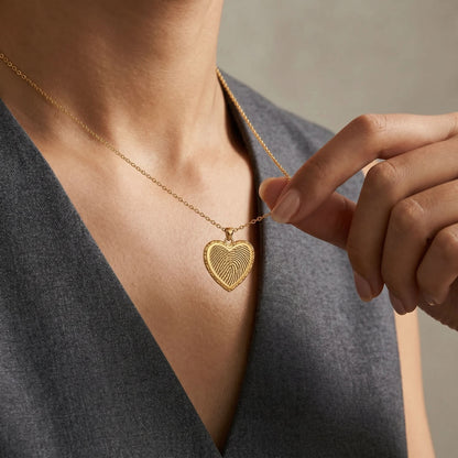 JWH personalized necklace gift