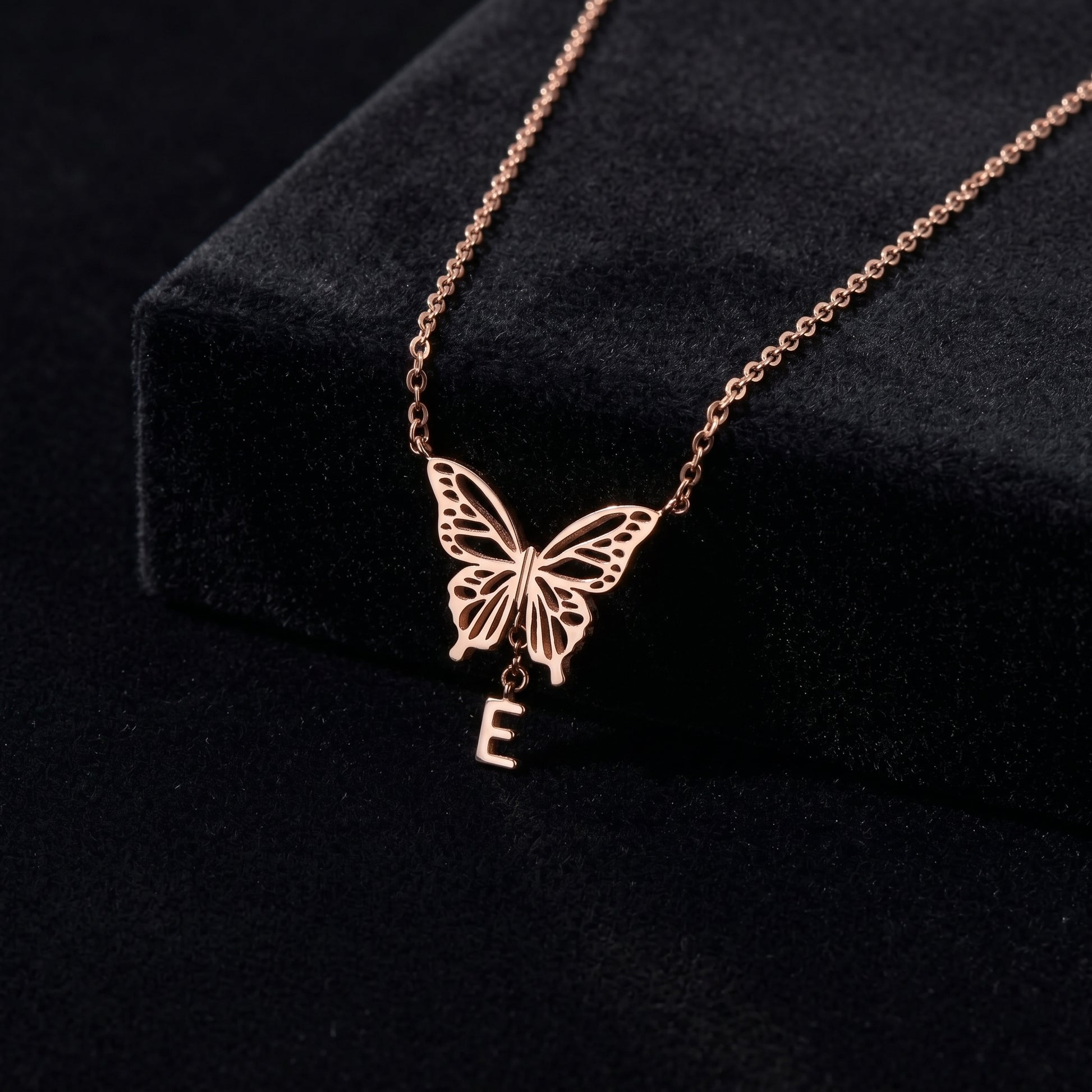 JWH personalized necklace gift