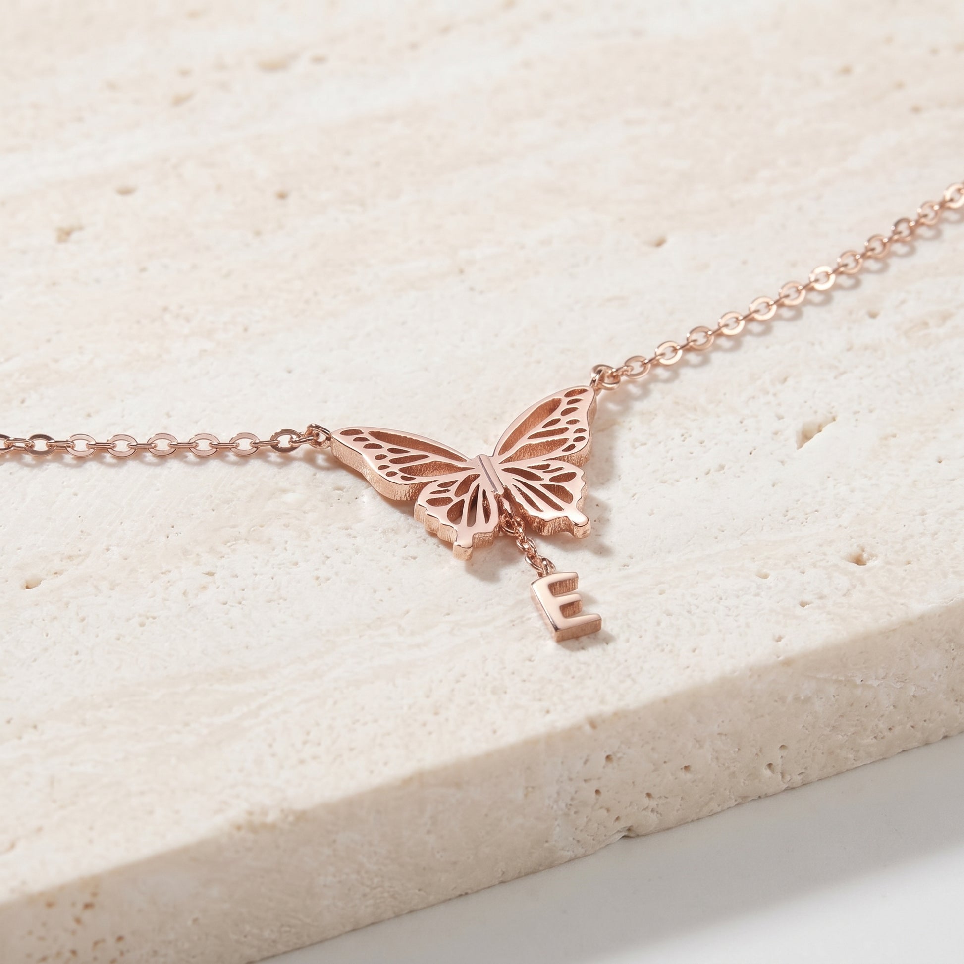 JWH personalized necklace gift