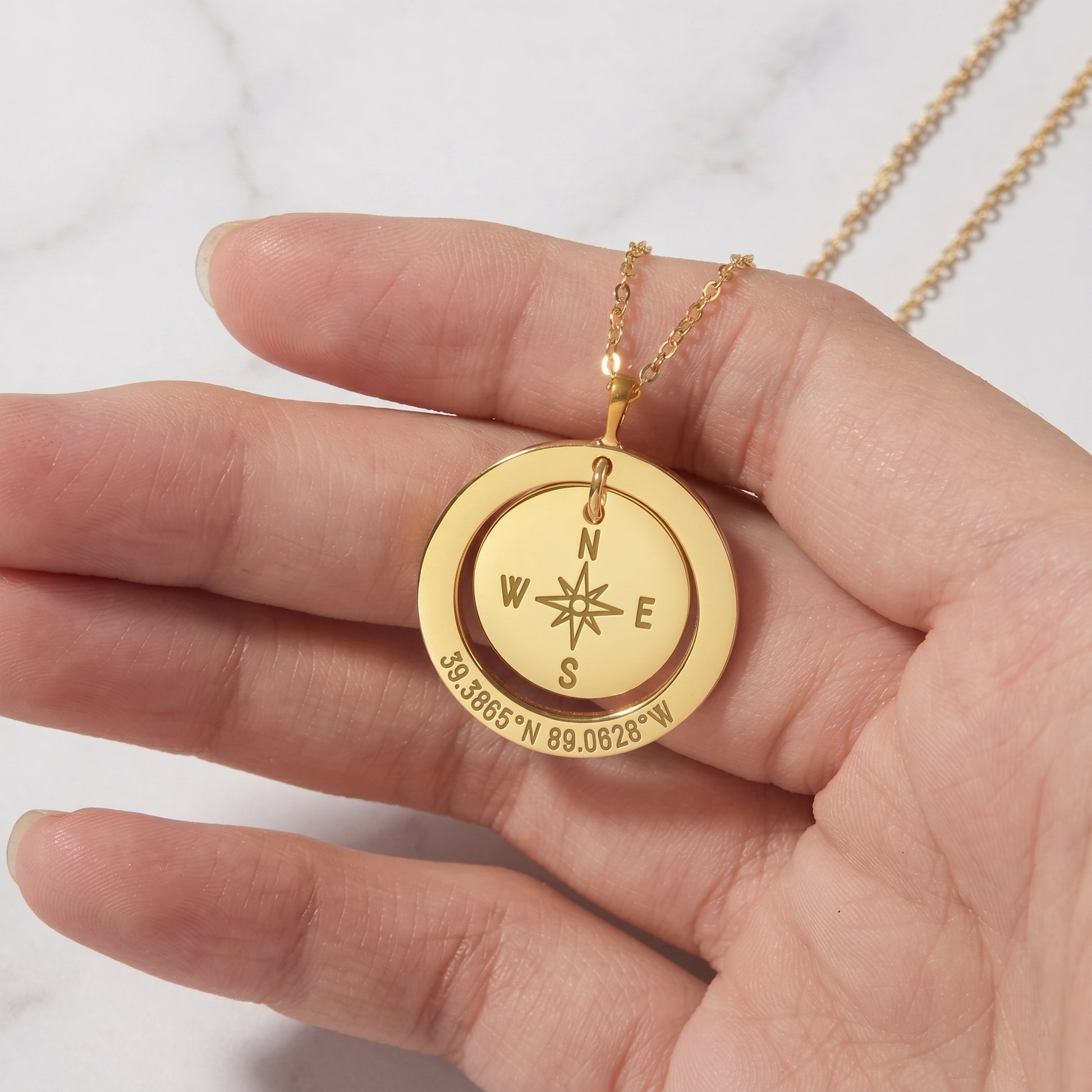 JWH personalized necklace gift