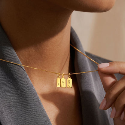 JWH personalized necklace gift