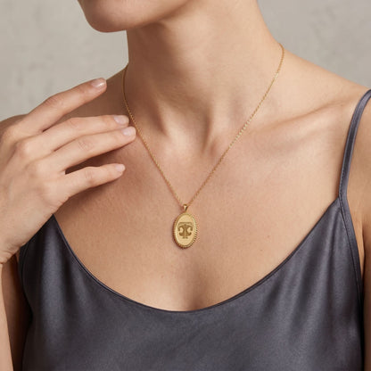 JWH personalized necklace gift