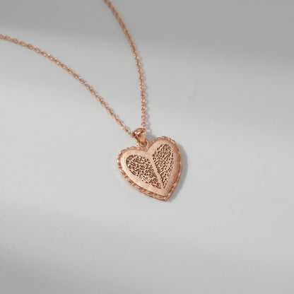 JWH personalized necklace gift