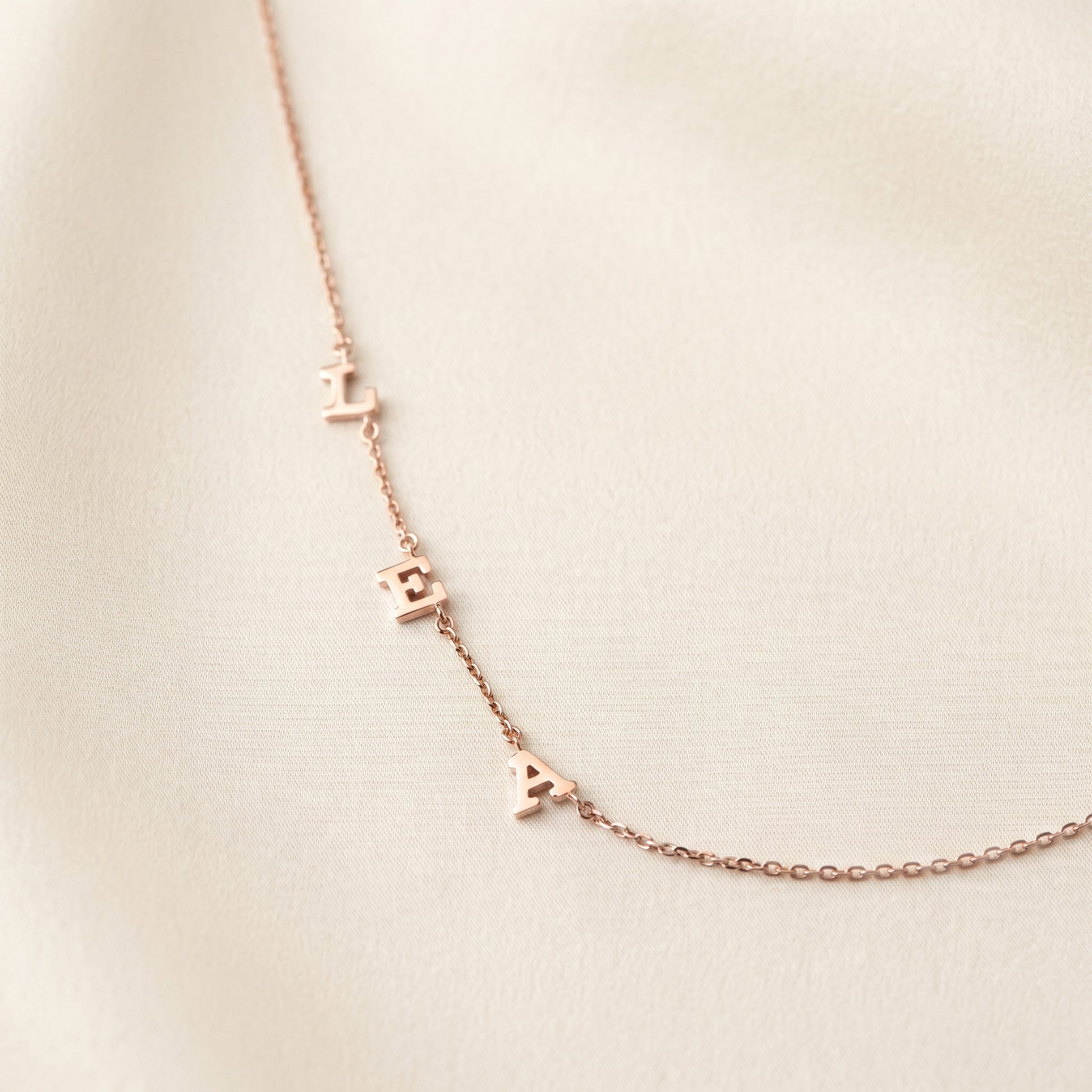 JWH personalized necklace gift
