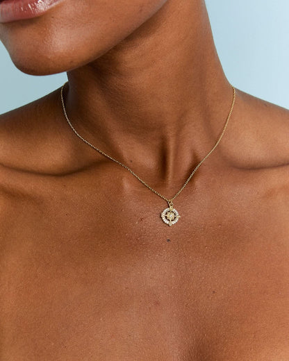 Minimalist Compass Necklace Travel Gift - Travel Jewelry
