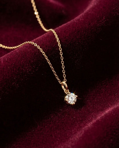 Elegant Gold Solitaire Diamond Pendant Necklace