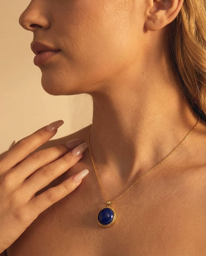 Vintage Lapis Lazuli Gold Pendant Necklace