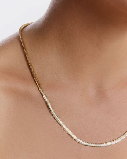 Elegant Herringbone Chain Necklace - Italian Chain