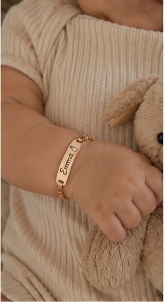 Baby wrist with personalized Emma bracelet